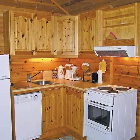 3 Bedroom Cozy In Skei I Jolster * Årdal
