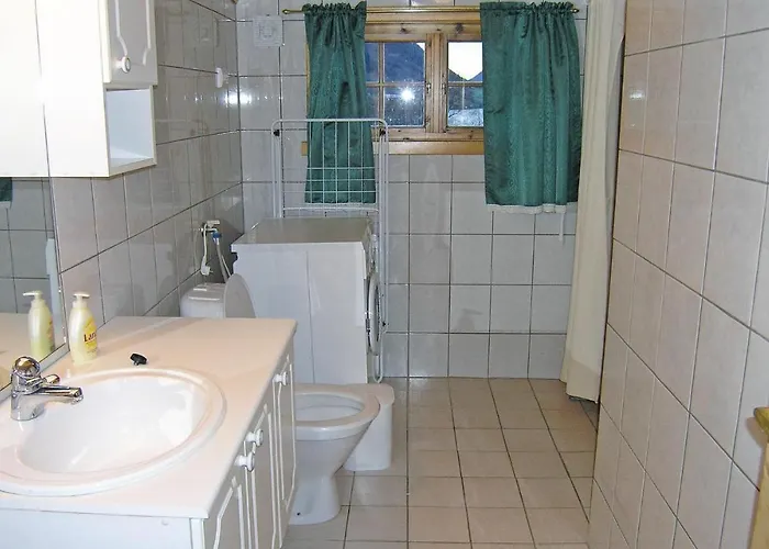 Semesterbostad Beautiful In Skei I Jolster *